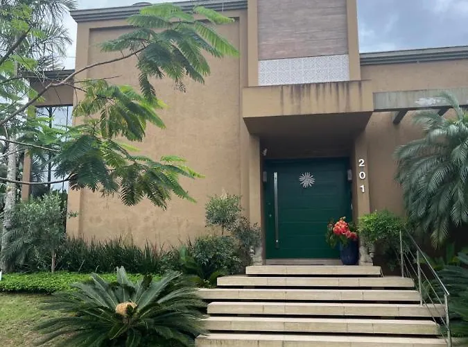 Suite Em Linda Casa Em Jurere Internacional