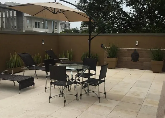 Suite Em Linda Casa Em Jurere Internacional