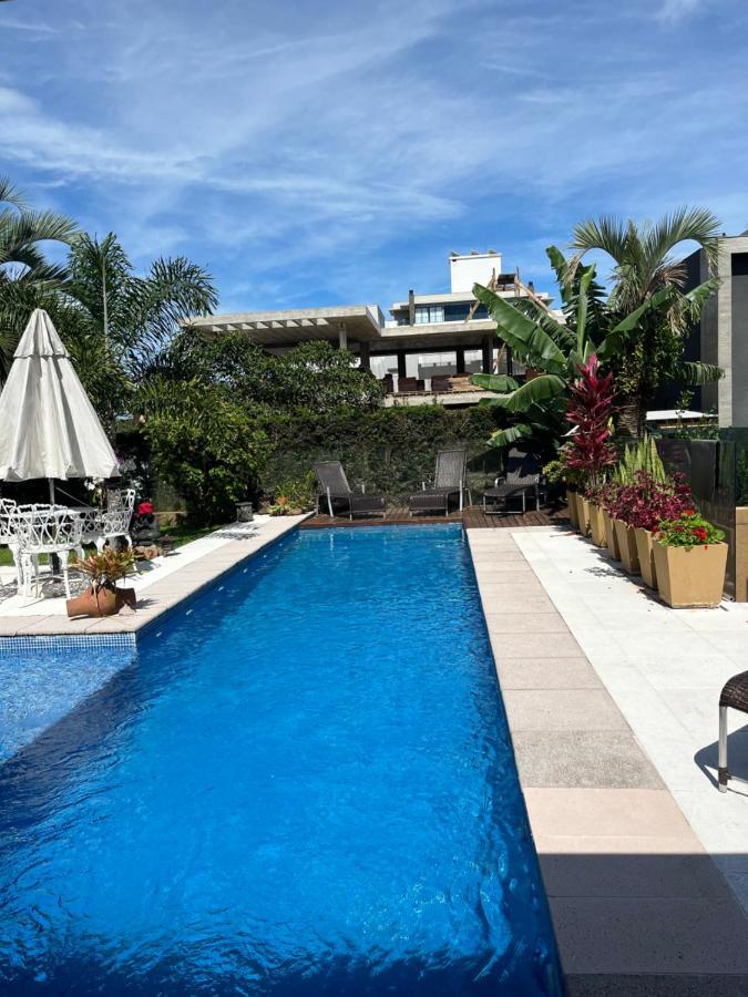 Em Linda Casa Em Jurere Internacional * Florianopolis